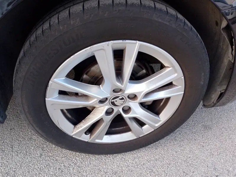 Skoda Fabia usata a Salerno (18)