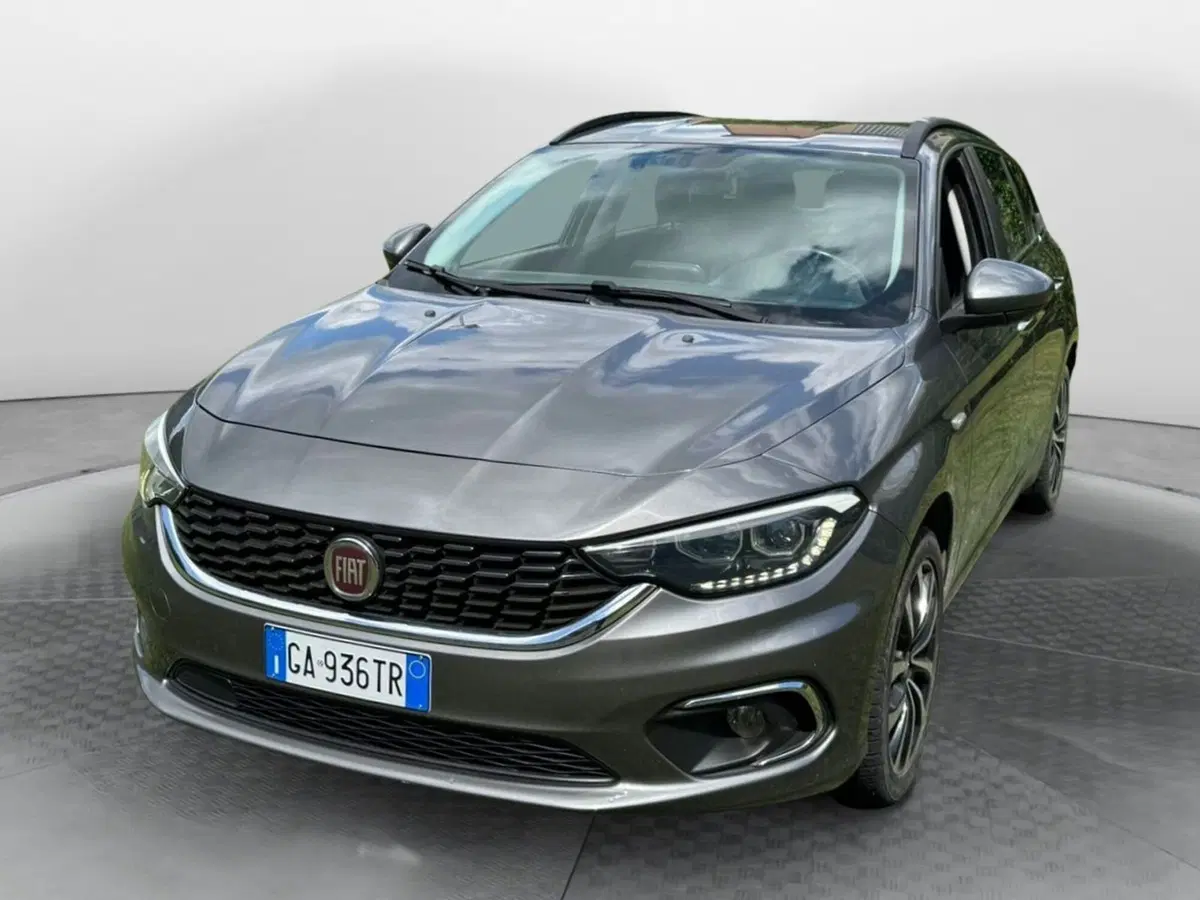 Fiat Tipo Station Wagon usata a Salerno