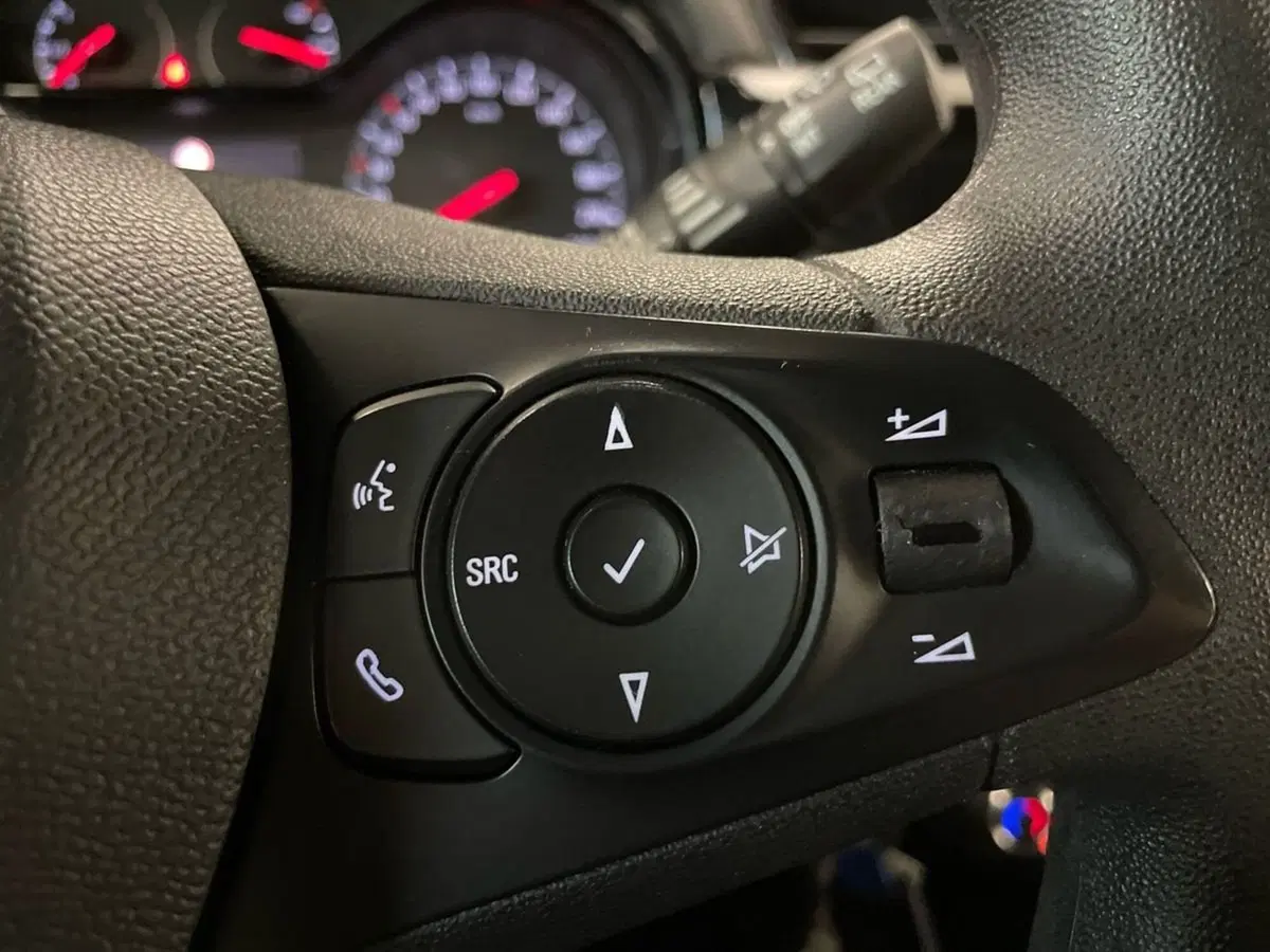 Opel Corsa usata a Prato (19)