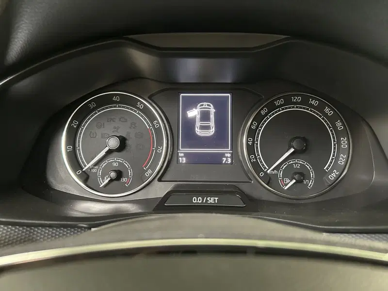 Skoda Scala usata a Reggio Calabria (11)