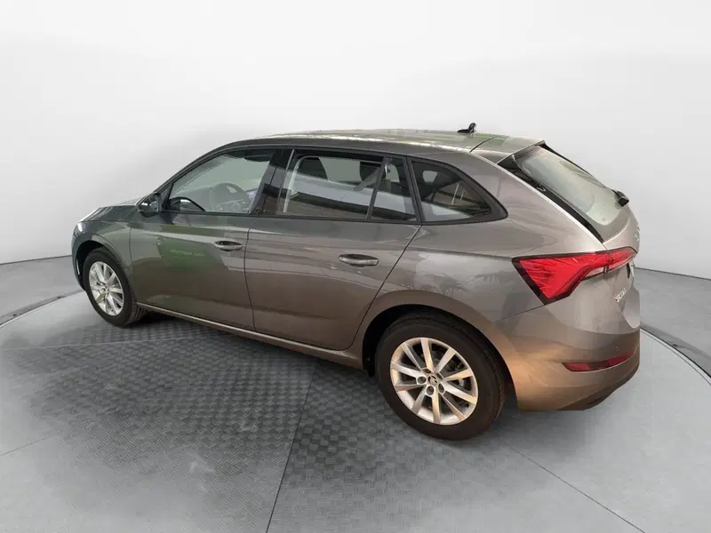 Skoda Scala usata a Reggio Calabria (2)