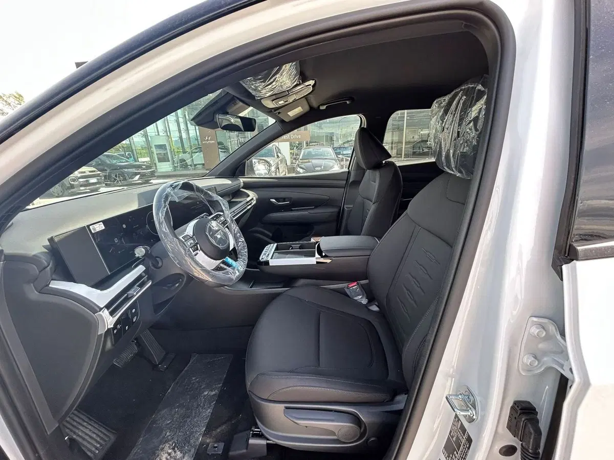 Hyundai Tucson nuova a Frosinone (13)