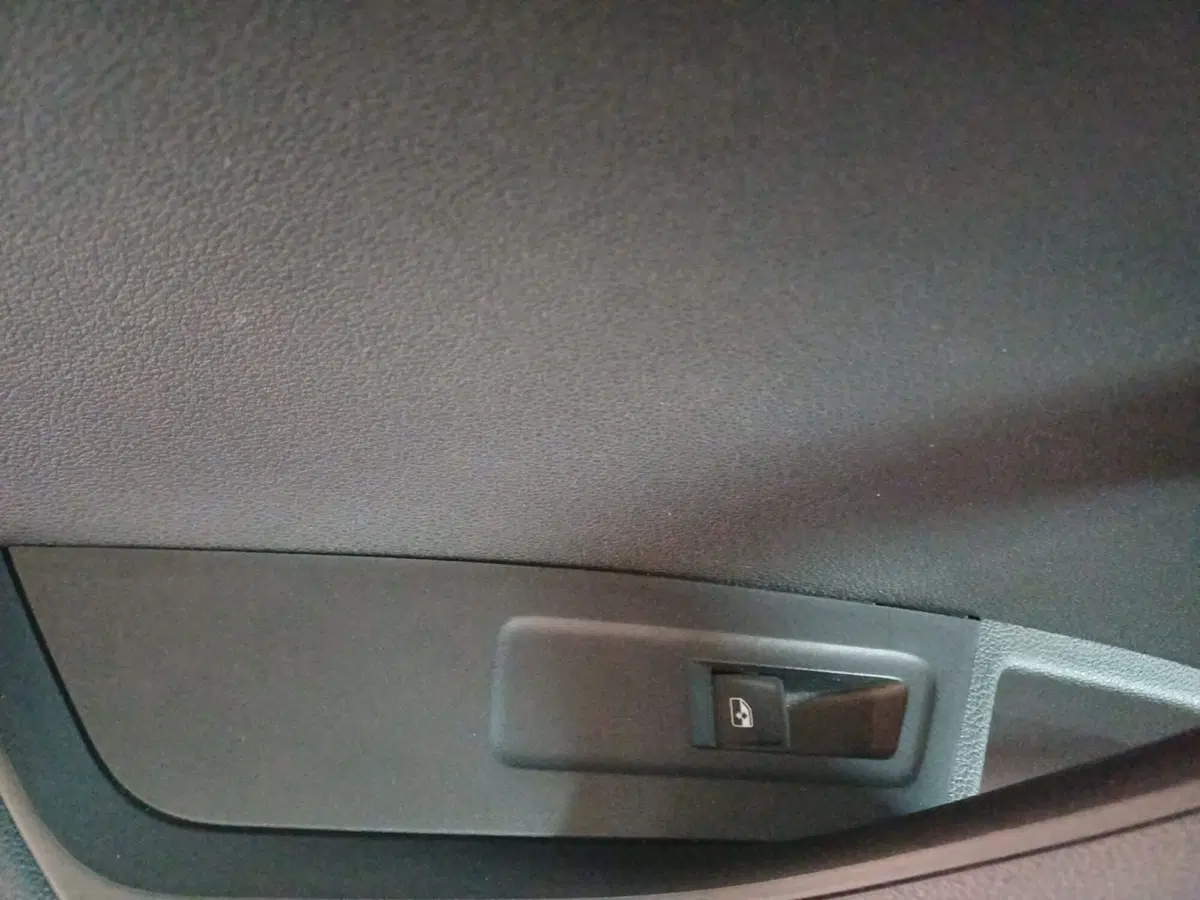 Skoda Karoq usata a Reggio Calabria (20)