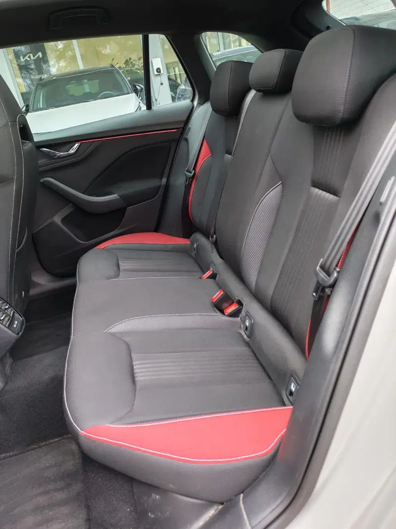 Skoda Scala usata a Rimini (18)