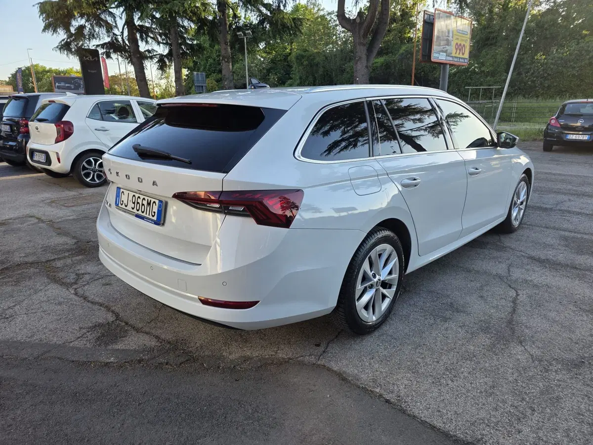 Skoda Octavia Station Wagon usata a Rimini (5)