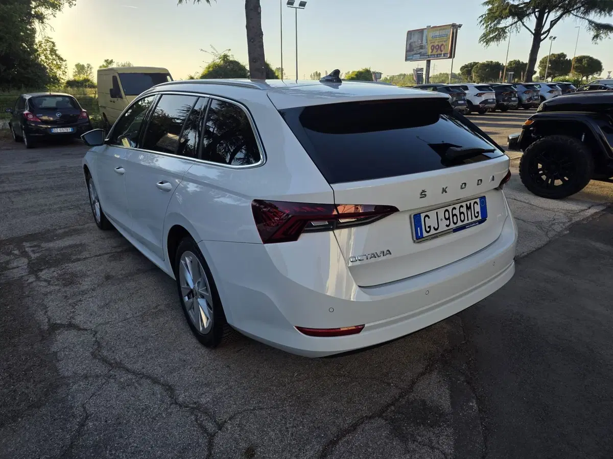 Skoda Octavia Station Wagon usata a Rimini (6)