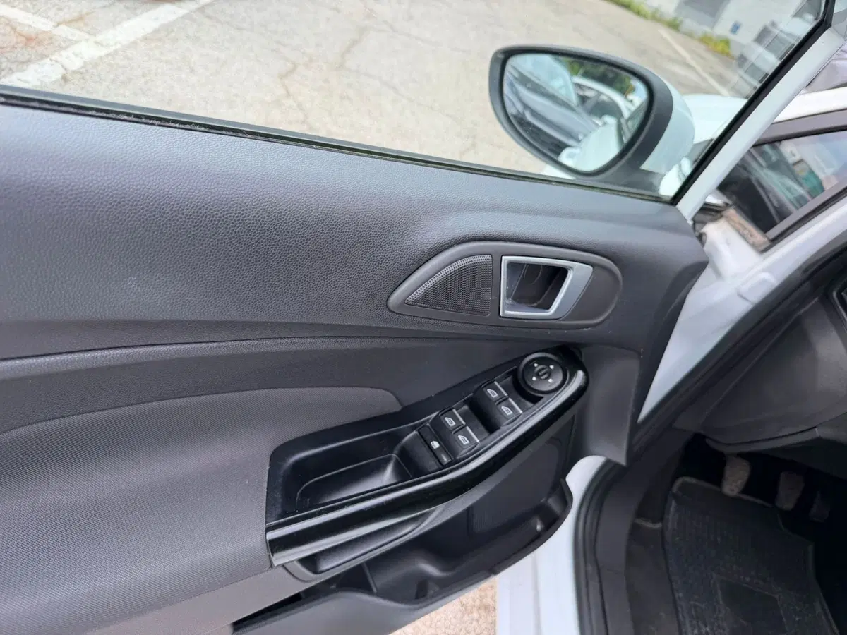 Ford Fiesta usata a Rimini (14)