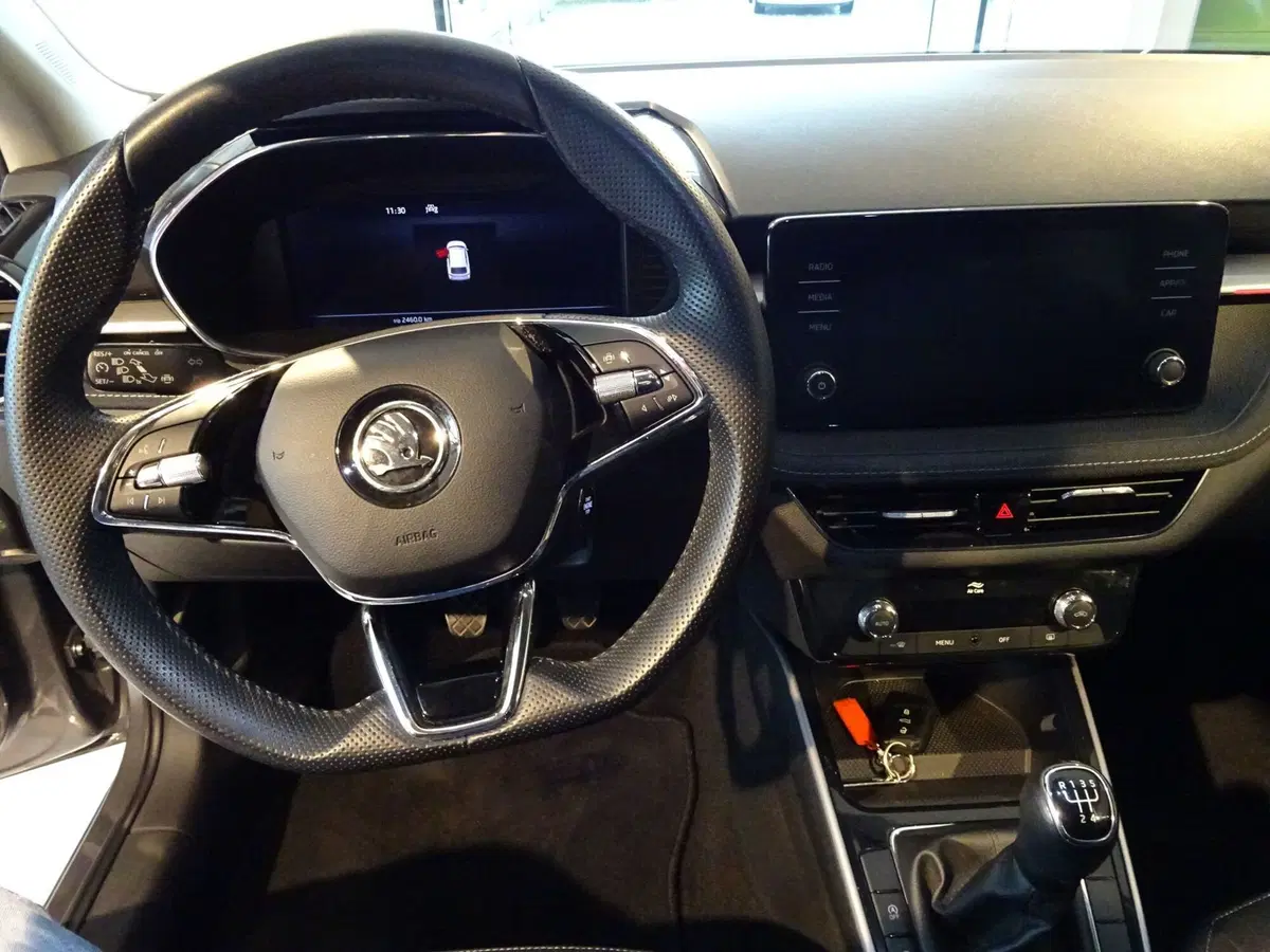 Skoda Fabia usata a Lucca (11)