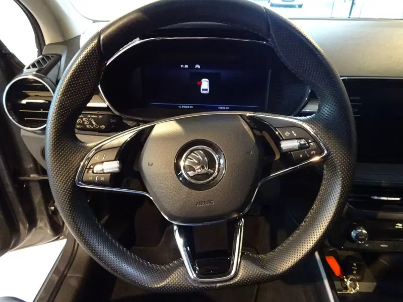 Skoda Fabia usata a Lucca (12)