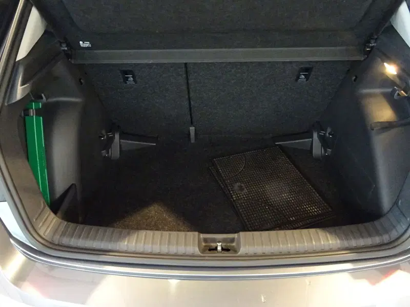 Skoda Fabia usata a Lucca (18)