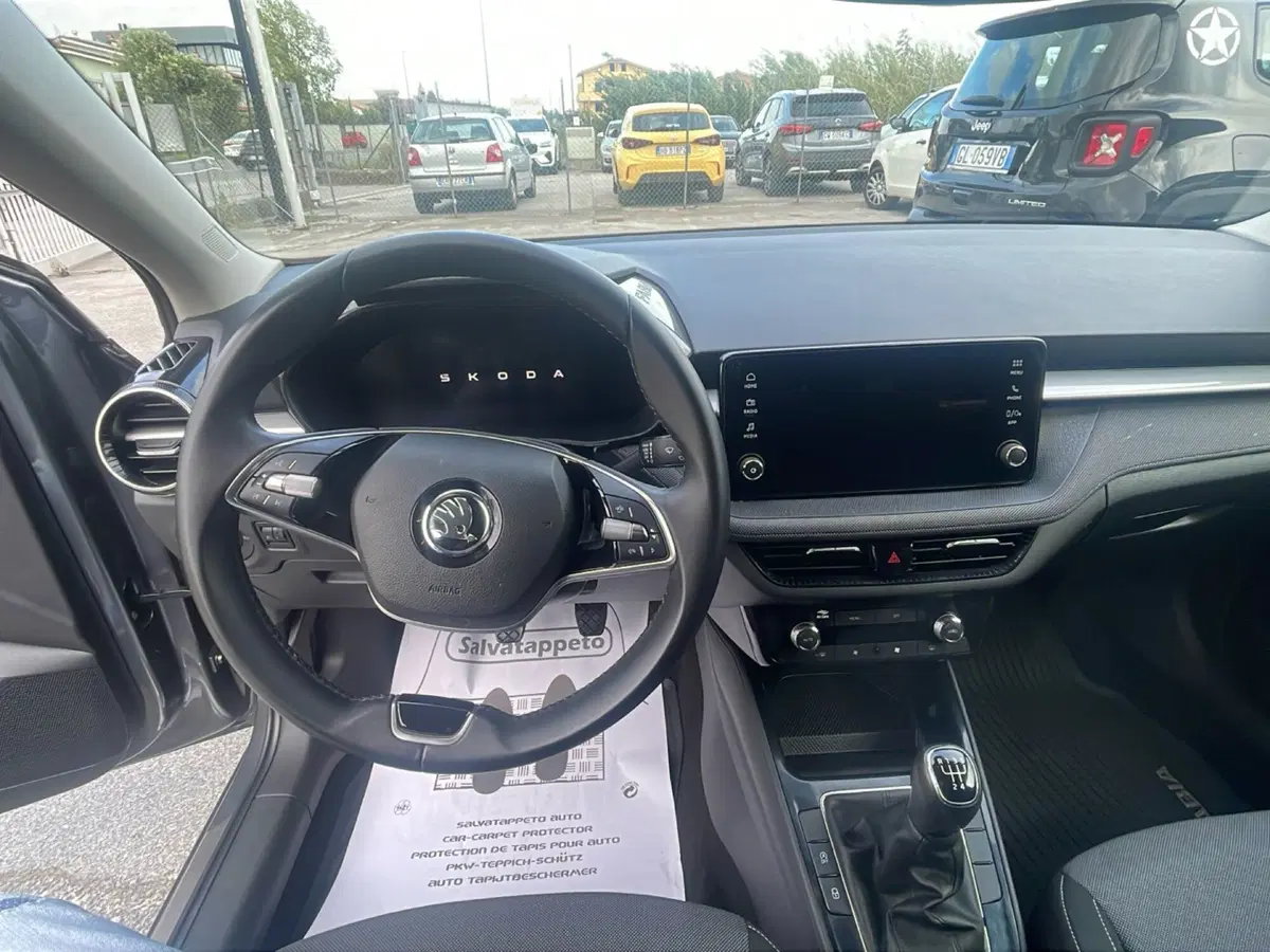 Skoda Fabia usata a Lucca (10)