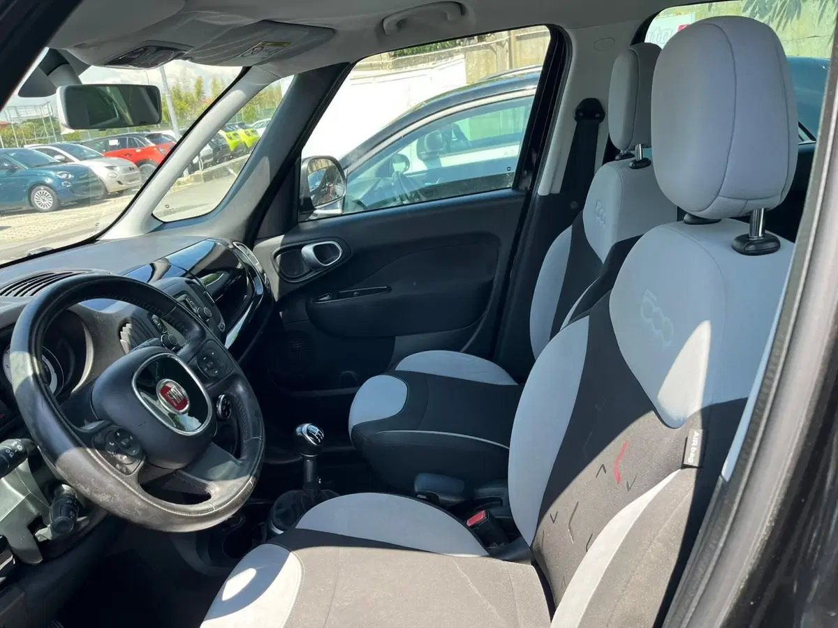 Fiat 500L usata a Lucca (8)