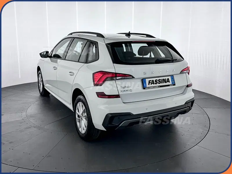 Skoda Kamiq usata a Milano (4)