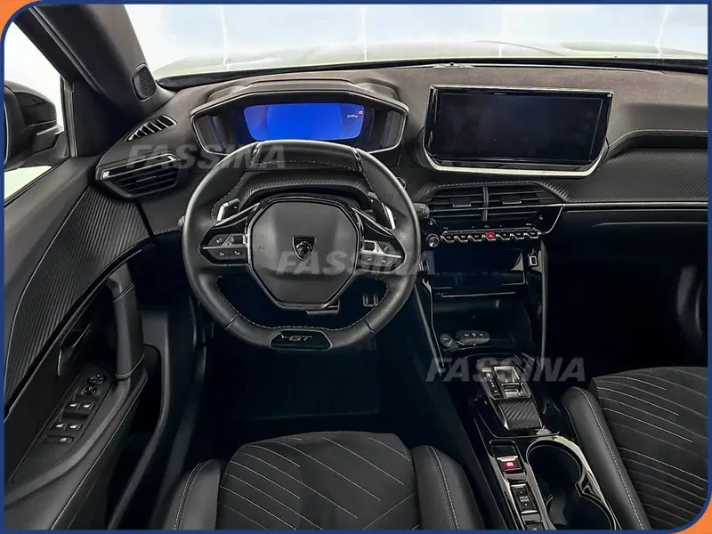 Peugeot 2008 usata a Milano (10)