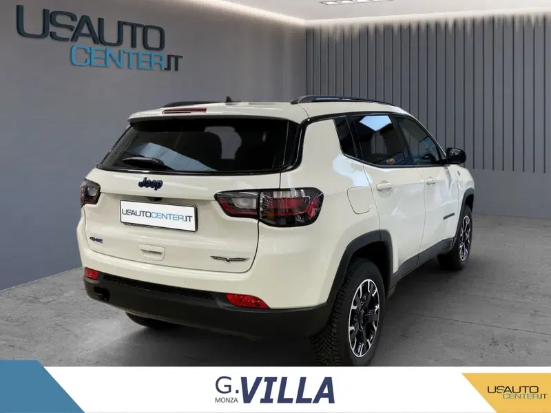 Jeep Compass nuova a Monza e Brianza (4)