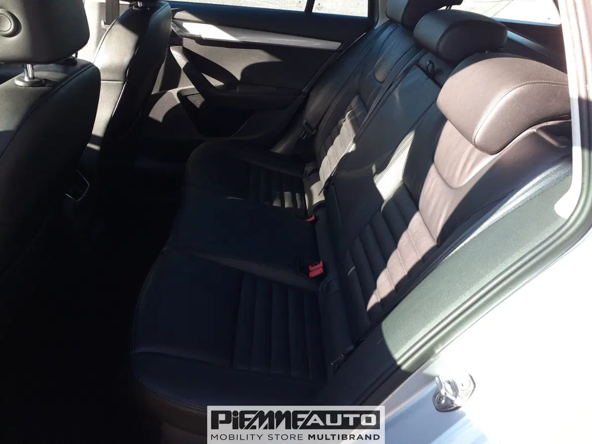 Skoda Octavia Station Wagon usata a Piacenza (8)