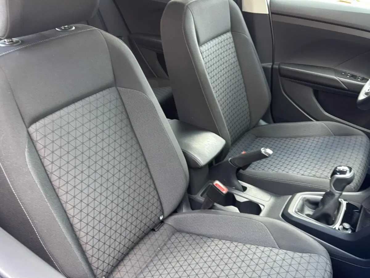 Volkswagen T-Cross usata a Terni (11)