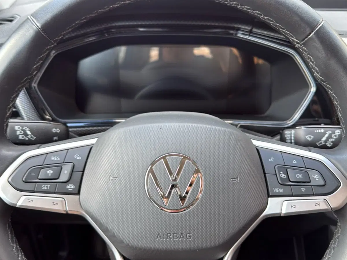 Volkswagen T-Cross usata a Terni (17)