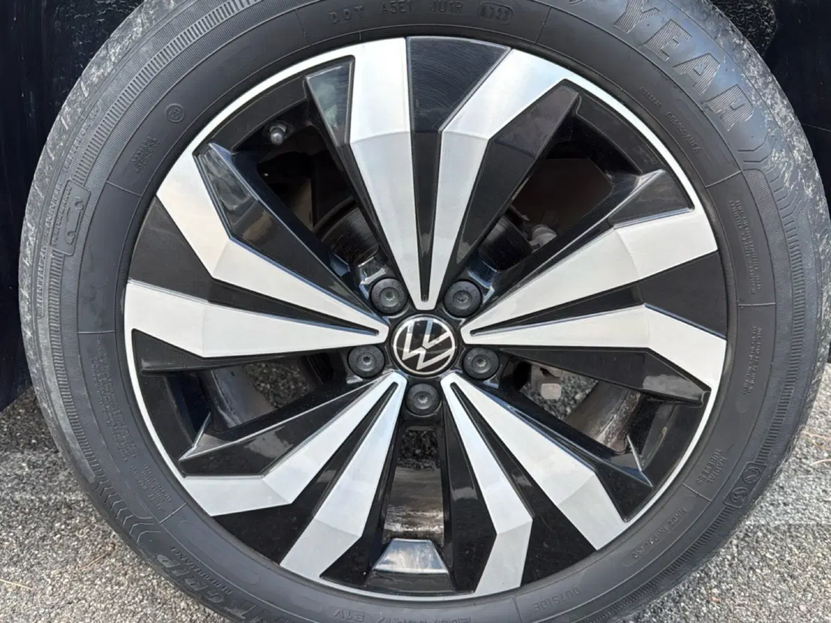 Volkswagen T-Cross usata a Terni (6)