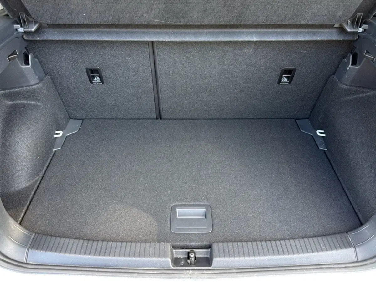Volkswagen T-Cross usata a Terni (9)