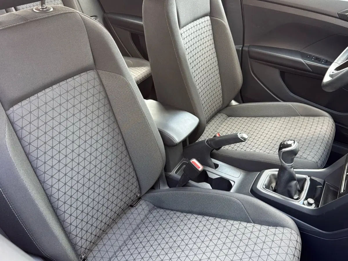 Volkswagen T-Cross usata a Terni (11)
