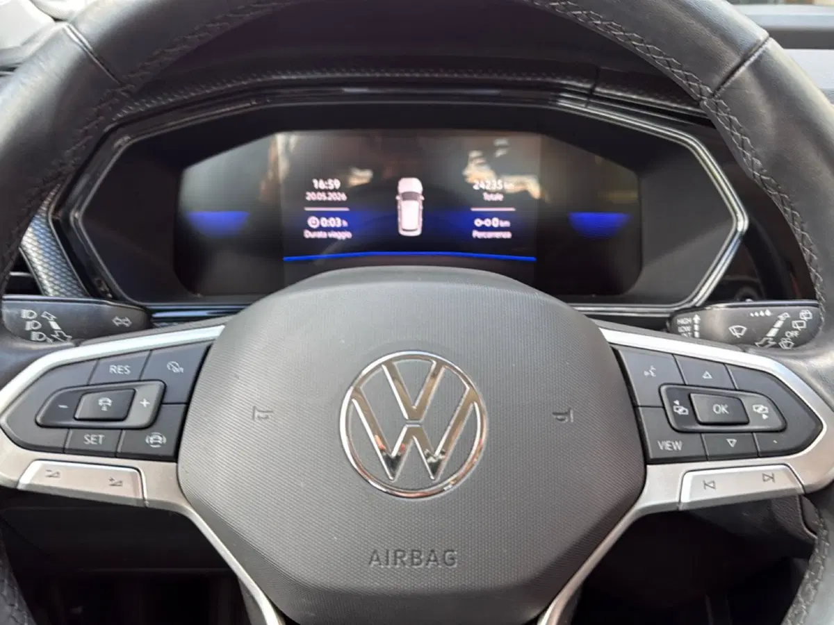 Volkswagen T-Cross usata a Terni (17)