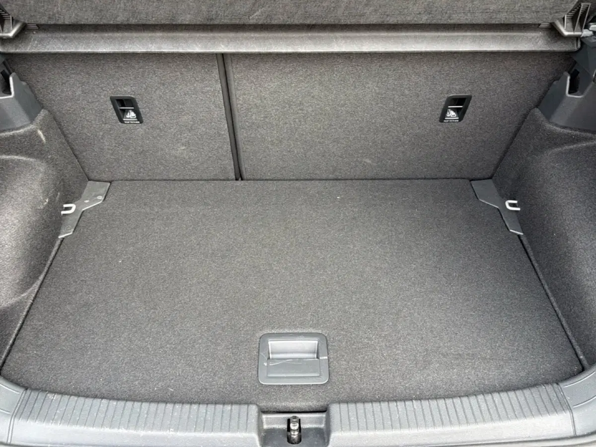 Volkswagen T-Cross usata a Terni (9)