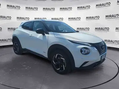 Nissan Juke 1.6 hev N-Connecta del 2023 usata a Roma