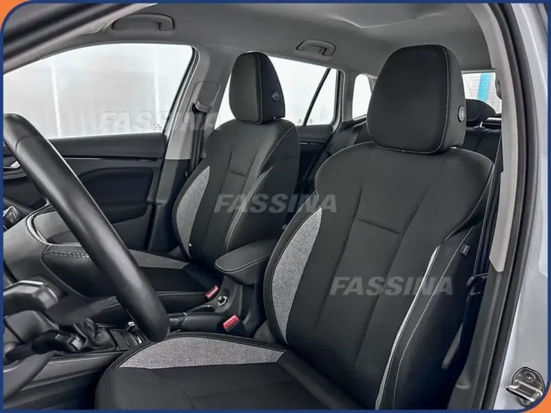 Skoda Kamiq usata a Milano (8)