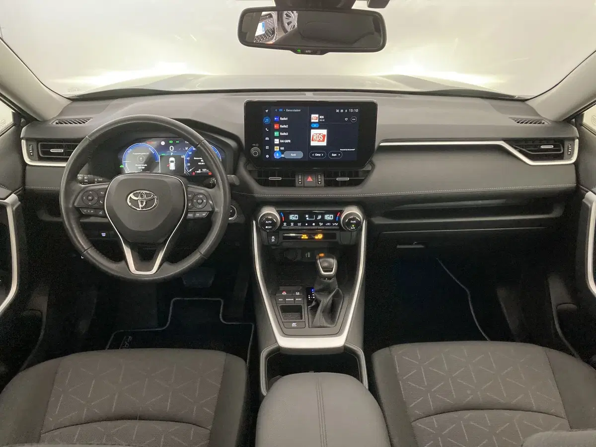 Toyota Rav4 usata a Barletta-Andria-Trani (16)