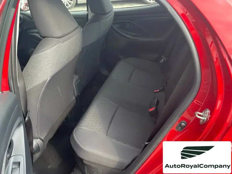 Toyota Yaris usata a Roma (11)