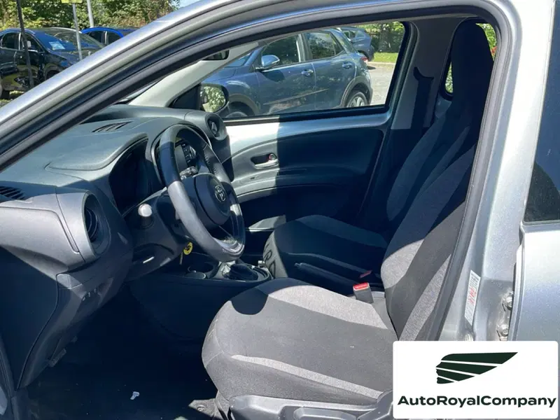 Toyota Aygo X usata a Roma (9)