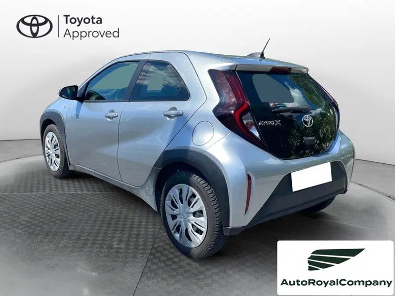 Toyota Aygo X usata a Roma (4)