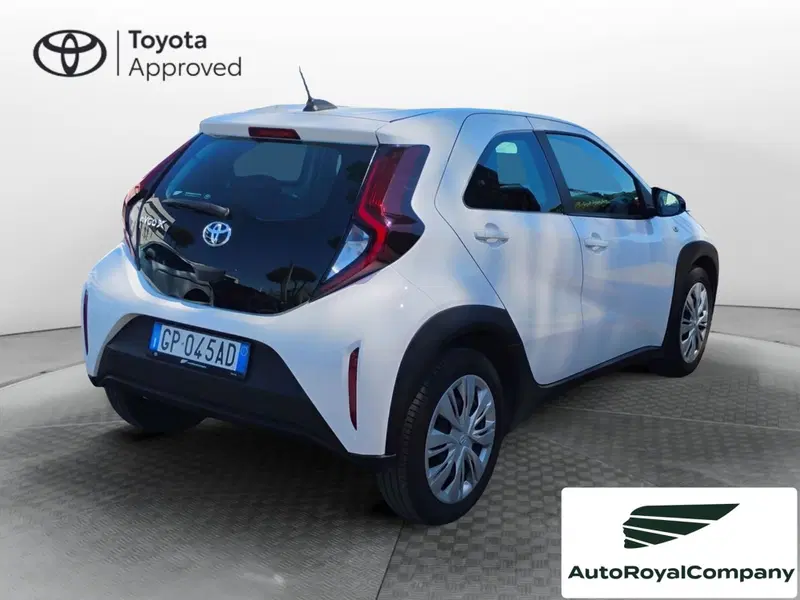 Toyota Aygo X usata a Roma (12)
