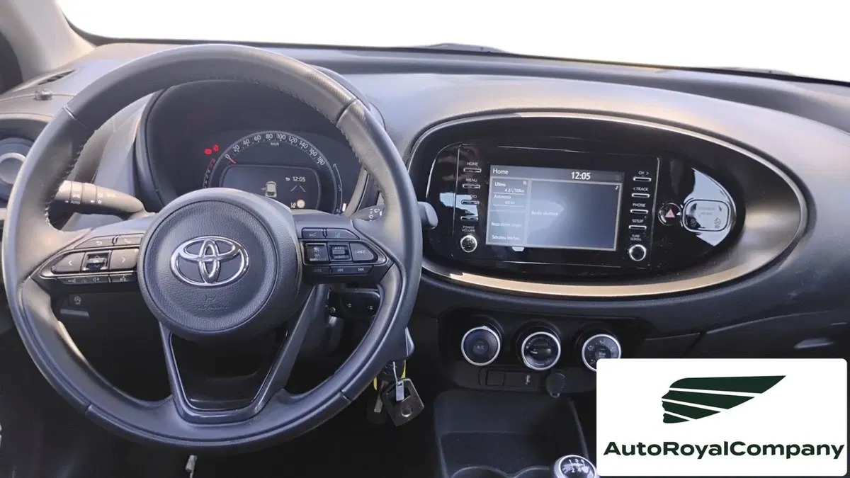 Toyota Aygo X usata a Roma (3)