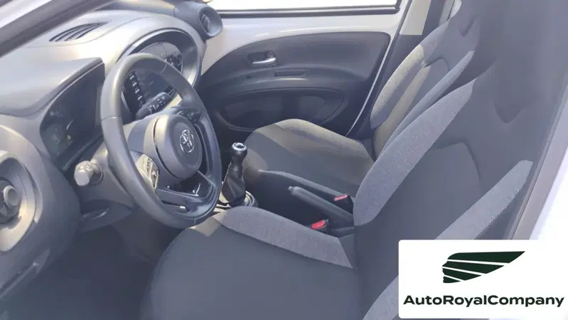 Toyota Aygo X usata a Roma (4)