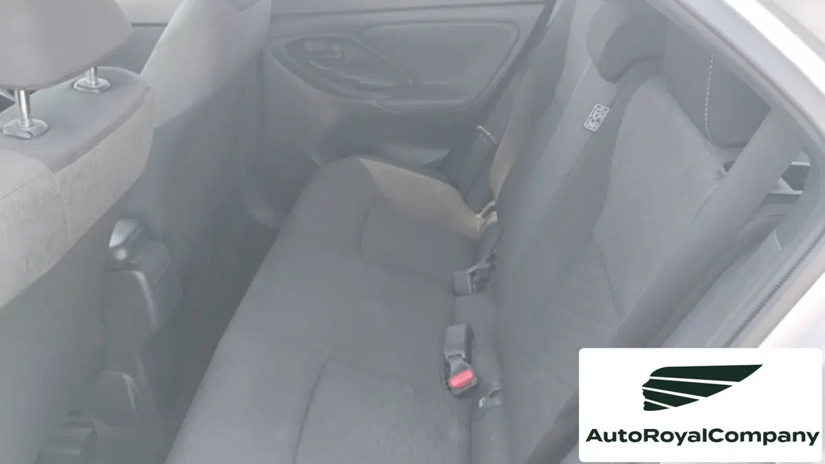 Toyota Yaris Cross usata a Roma (5)