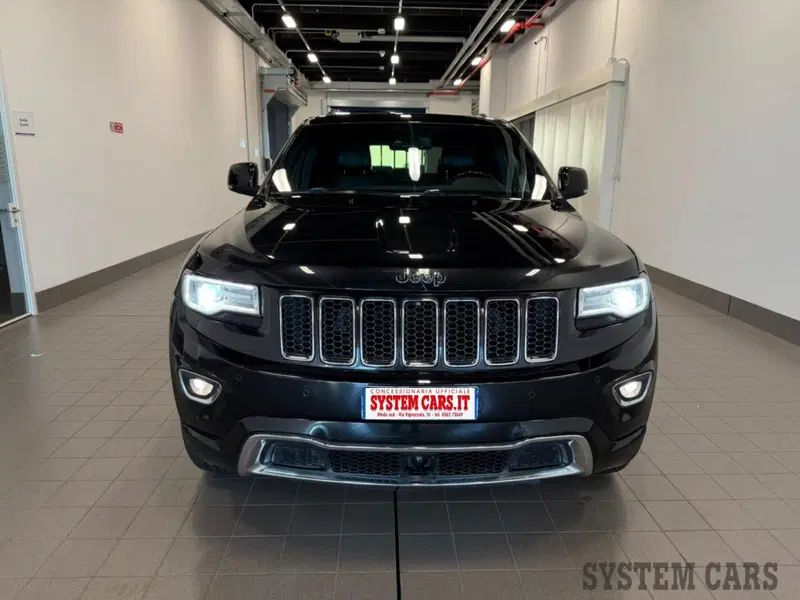 Jeep Grand Cherokee usata a Varese (2)
