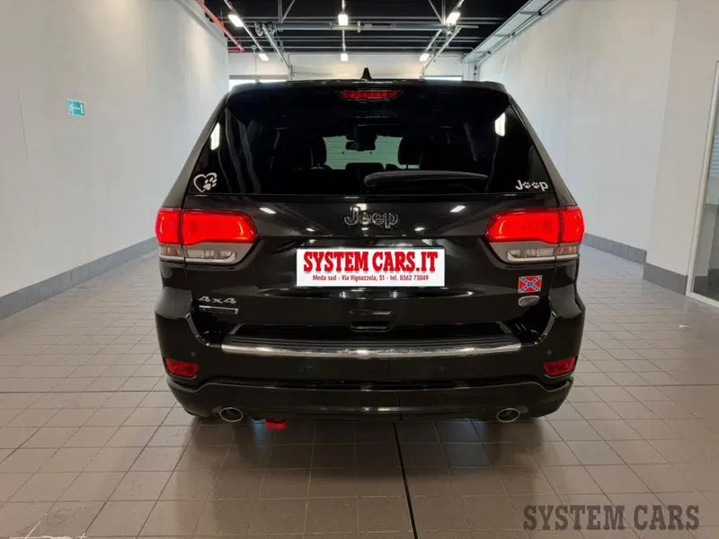 Jeep Grand Cherokee usata a Varese (5)