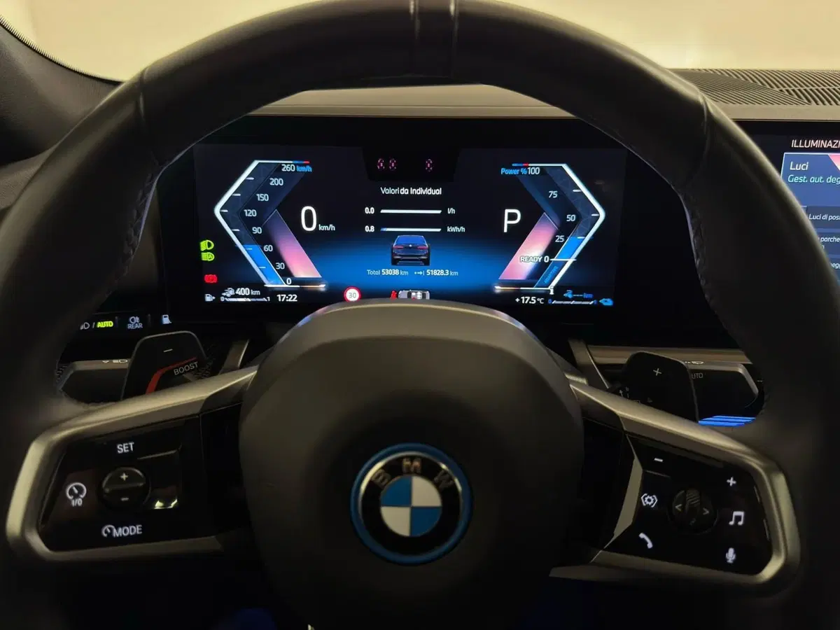 BMW Serie 5 usata a Novara (18)