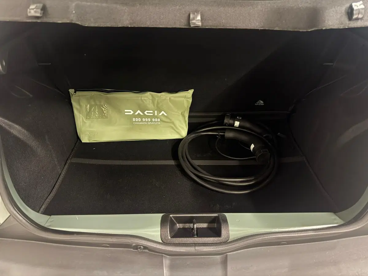 Dacia Spring usata a Novara (11)