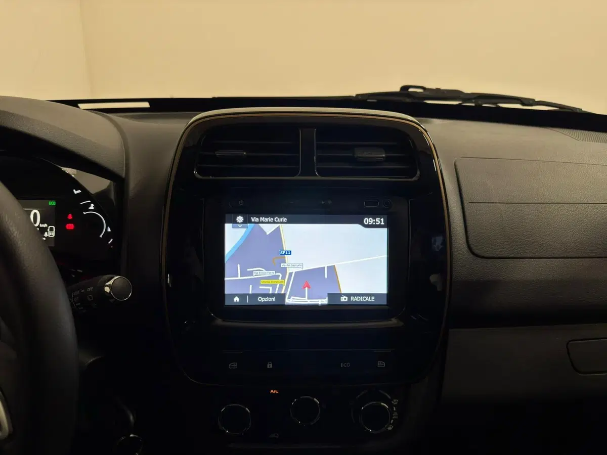 Dacia Spring usata a Novara (17)