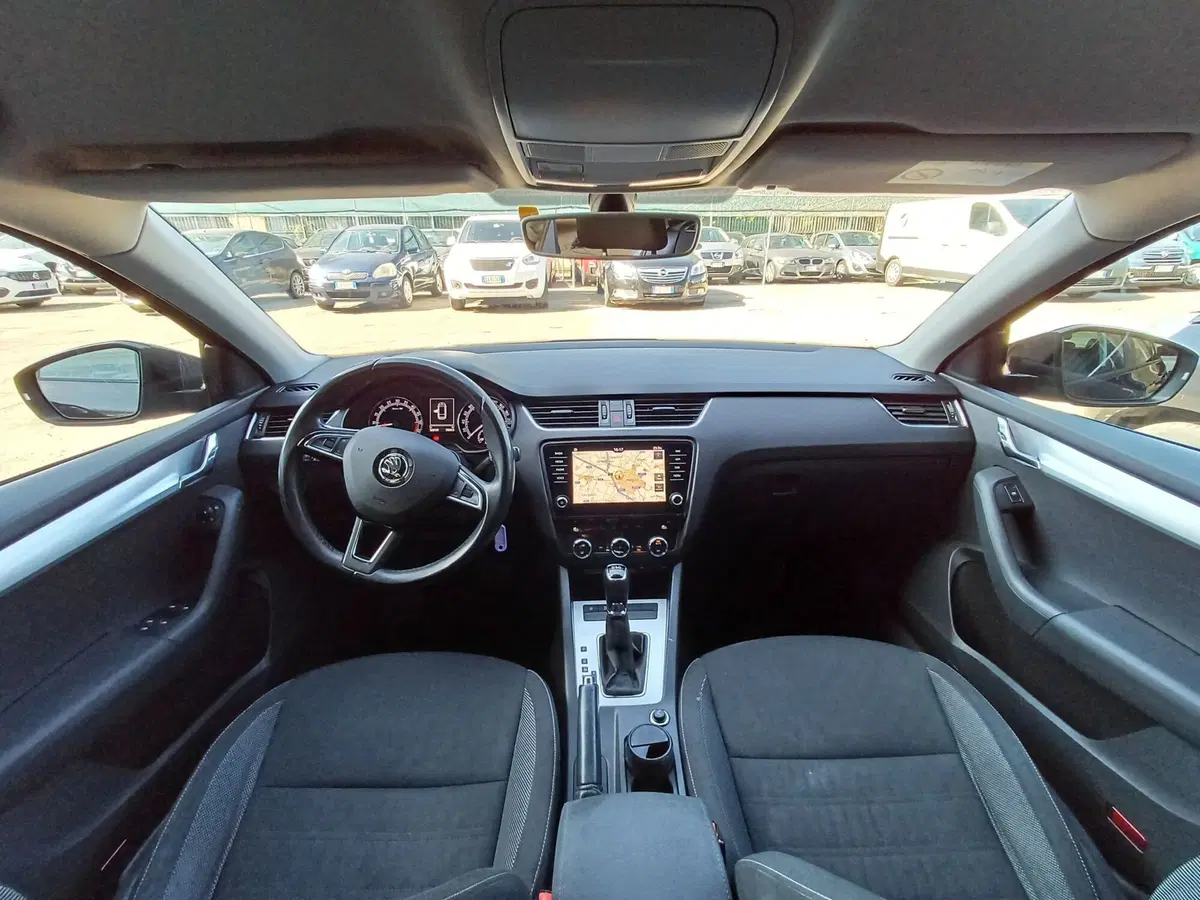Skoda Octavia Station Wagon usata a Modena (10)
