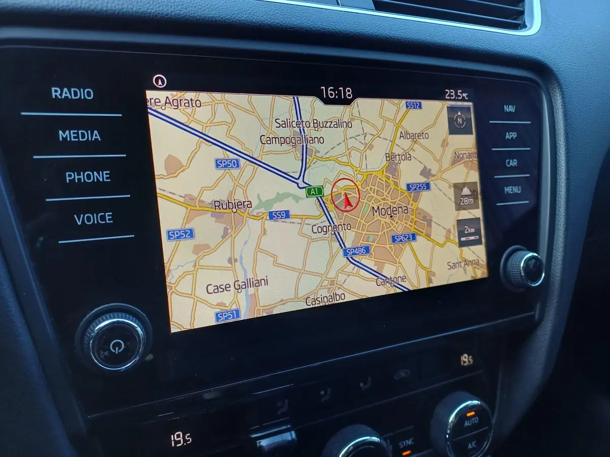 Skoda Octavia Station Wagon usata a Modena (14)