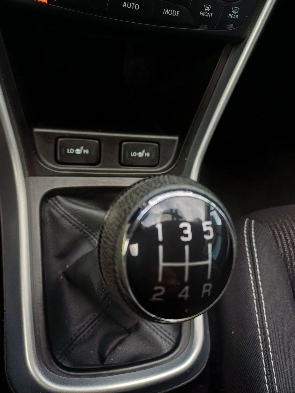 Suzuki S-Cross usata a Modena (19)