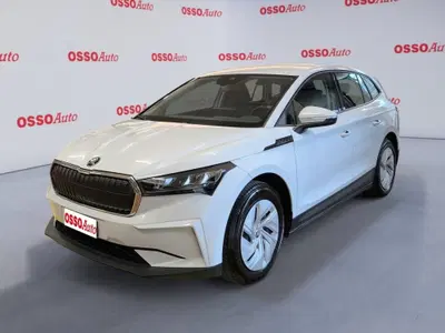 Skoda Enyaq iV 50 del 2021 usata a Udine