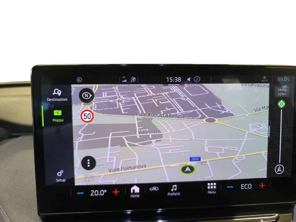 Skoda Enyaq usata a Udine (12)