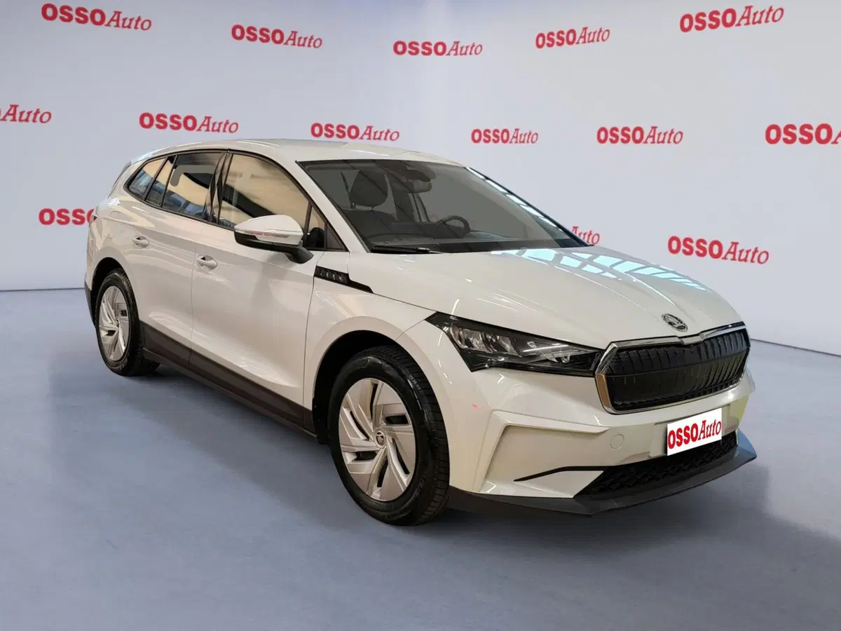 Skoda Enyaq usata a Udine (2)