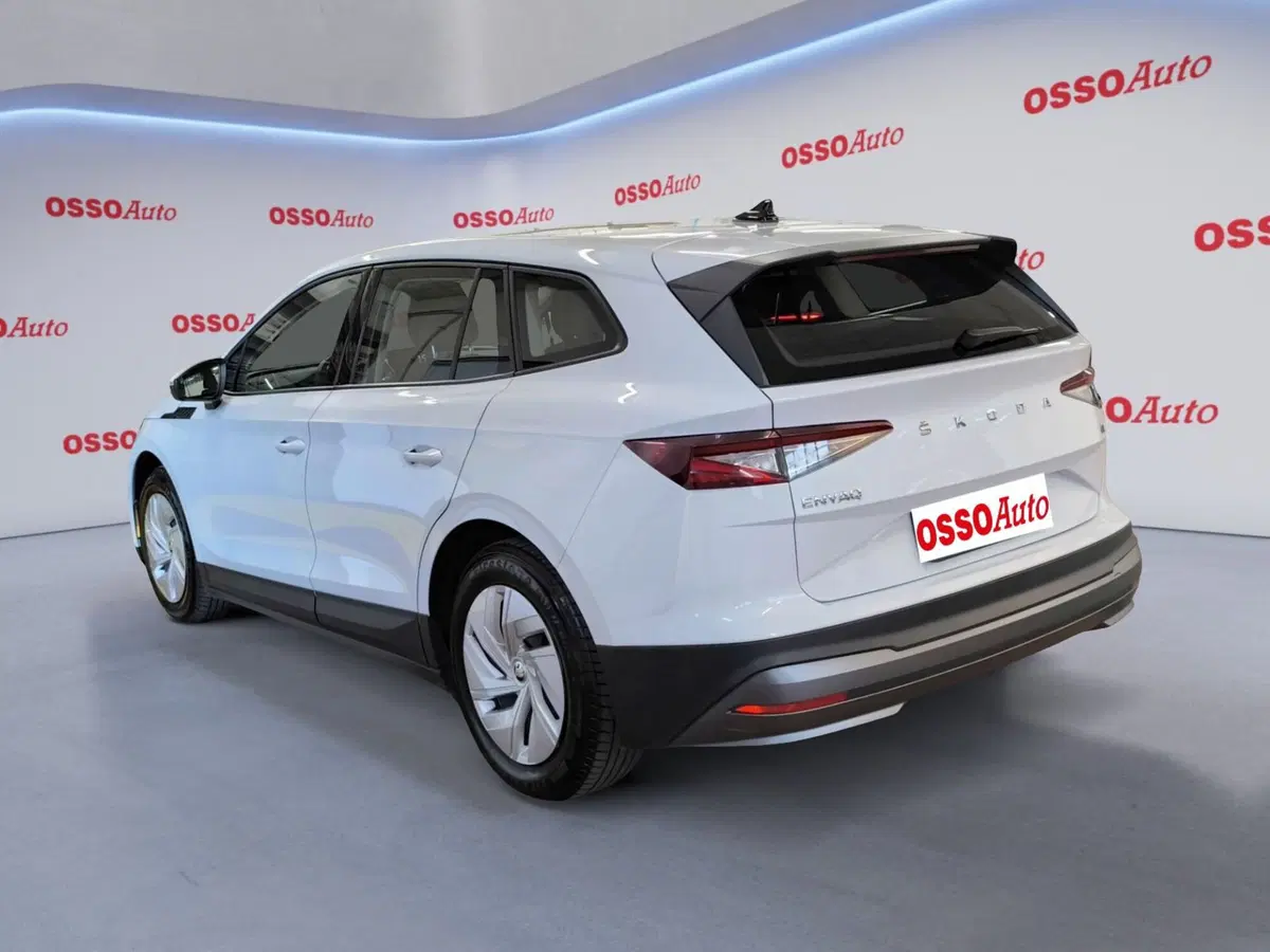 Skoda Enyaq usata a Udine (4)