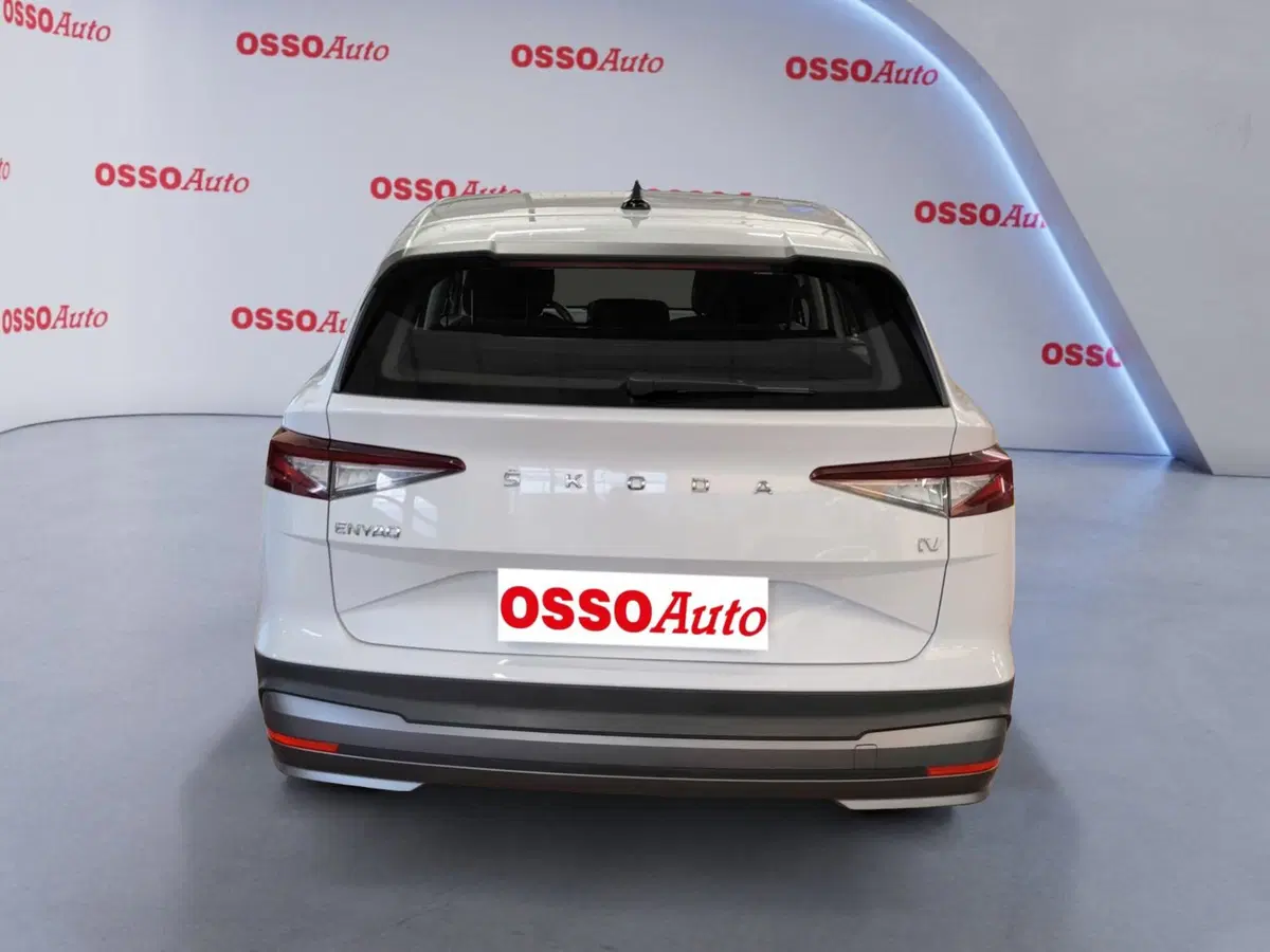 Skoda Enyaq usata a Udine (6)